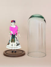 Cargar imagen en el visor de la galería, FRIDA CAPELO OBJETO DECORATIVO
