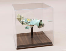 Cargar imagen en el visor de la galería, AVIÓN OBJETO DECORATIVO
